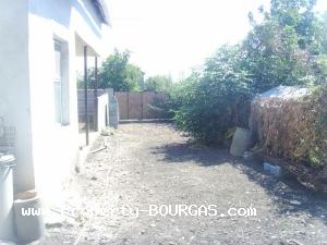 View of Houses For sale in Polski Izvor