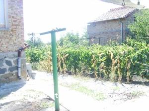 View of Houses For sale in Polski Izvor