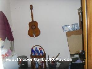 View of Houses For sale in Cherni Vrah